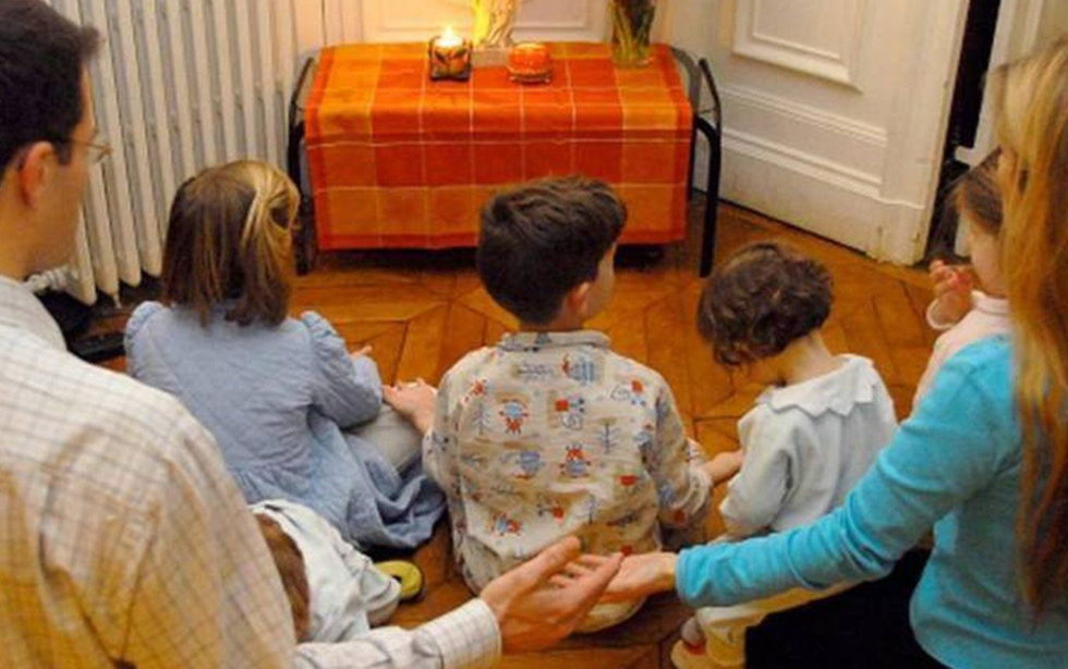 Carta del Obispo a los sacerdotes, para que la compartan con las comunidades