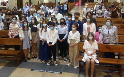 18 chicos de nuestra parroquia fueron confirmados el miércoles pasado