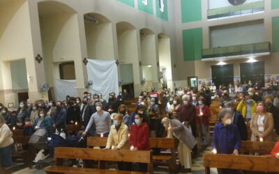 Celebrada la fiesta de la Candelaria en nuestra parroquia con amplia participación de niños, familias y ancianos